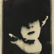 (16 x 21 cm.) spray can